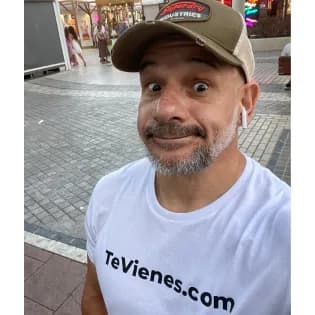 Santi Esteban ayudando a negocios locales a conseguir más visibilidad y más clientes en Marbella y Málaga